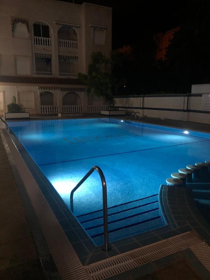 Apartamentos Avenida Diego Ramirez 또레비에하 외부 사진